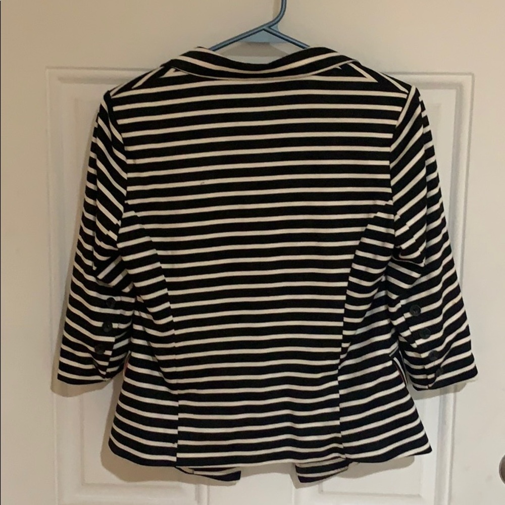 SALE! ❤️ black white striped Jacket  3/4 sleeve - Picture 4 of 7